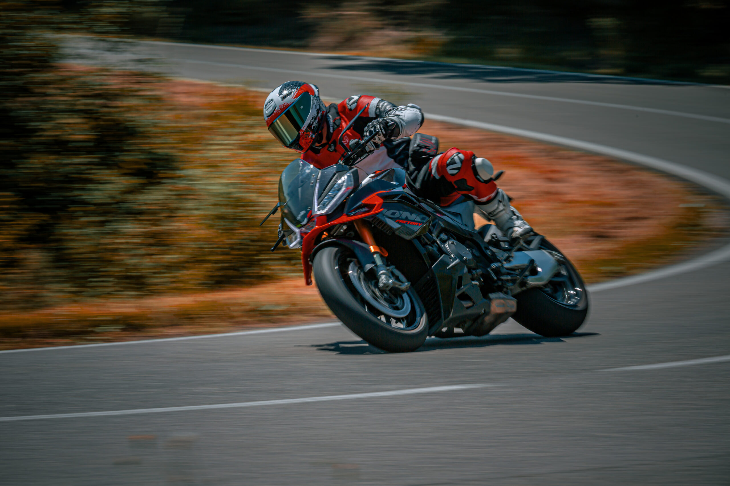 Foto Motoevasioni in piega 2